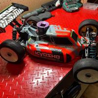 Auto rc buggy kyosho mp9 1/8