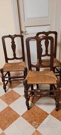 4 sedie antiche restaurate. 