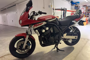 Yamaha Fazer SP anno 2000