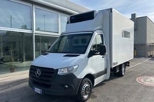 MERCEDES SPRINTER 416 ISOTERMICO CON GRU U19121