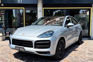 Porsche Cayenne Coupé 4.0 GTS
