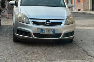 Zafira 7 posti 2000
