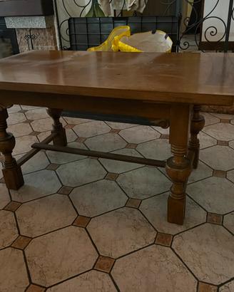 Mobili antiquariato salone