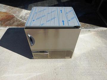 Abbattitore di temperatura Inox B.i.m.