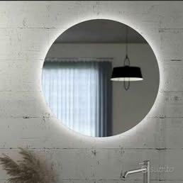 Specchio  bagno con led  nuovo imballato misura di