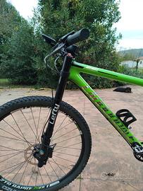 BICI MTB in carbonio 