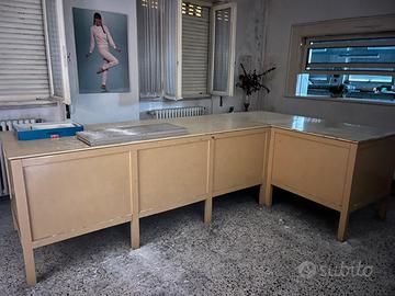 Banco da lavoro in legno