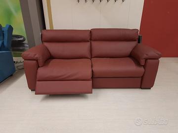 Divano con movimento relax William di Doimo Salott