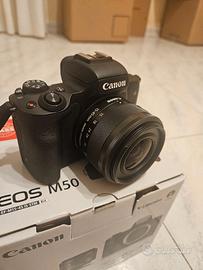Canon EOS M50
