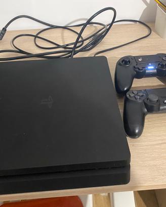 PS4 slim