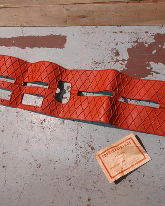 copri radiatore NOS fiat 128