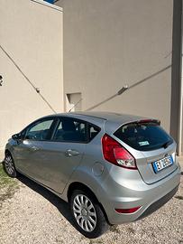 Ford Fiesta 2015 GPL