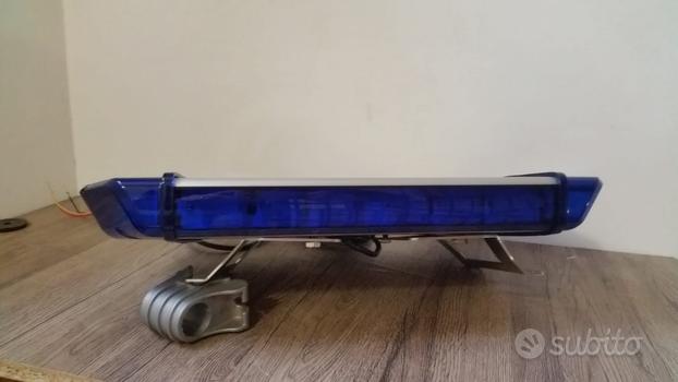 50 LED Lampeggianti Blu Diffuso 3mm 0,5 Hz Lampeggio Lento Per Modellismo W410