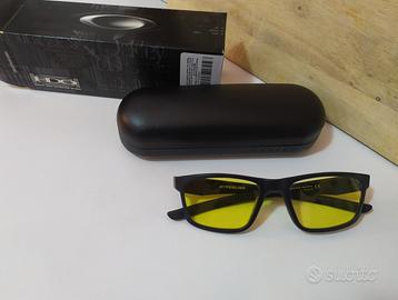 occhiali sportivi fotocromatici