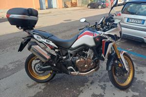 AFRICA TWIN CRF 1000  usata