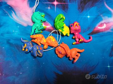 Sorprese Jurassic World dinosauri Kinder Joy