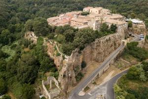 Fondo agricolo 6 ettari