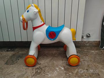 Cavallo a dondolo Chicco