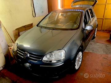 Volkswagen Golf 1.9 TDI DPF 4mot. 5p. Comforline m