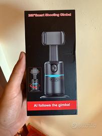 Supporto con Tracciamento Automatico del Viso