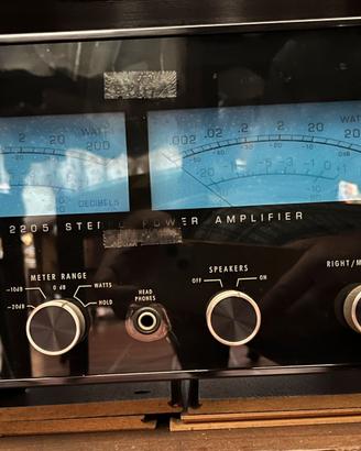 Amplificatore McINTOSH MC 2205