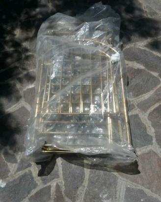 lettino per bambini in ottone