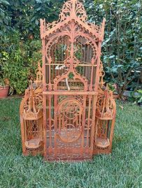 Elegante gabbia per uccellini in legno