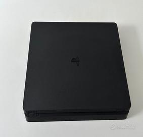 PS4 (ssd 1TB) + Nacon + 2 Joystick + 9 giochi
