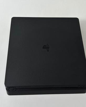 PS4 (ssd 1TB) + Nacon + 2 Joystick + 9 giochi