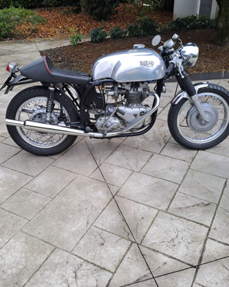 Triton Norton Triumph