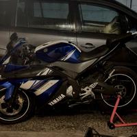 Yamaha yzf-125r