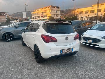 Opel corsa bi color
