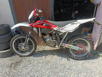 Smembro Husqvarna WR 125