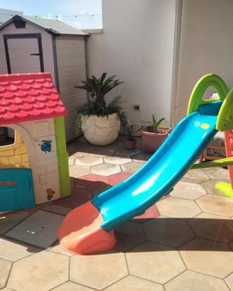 Casetta + scivolo “FEBER”