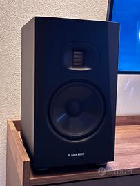 Adam Audio A7V