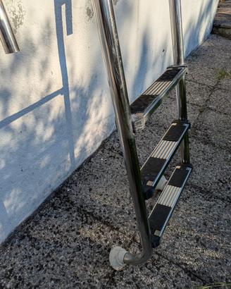 Scaletta per piscina