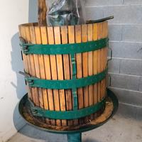 Torchio per uva, F.lli Rossi Calzolaro Perugia 