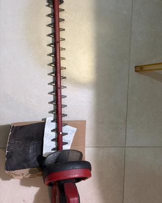 Cesoie elettriche per siepi