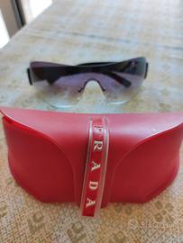 Occhiali da sole Prada