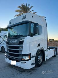 SCANIA R450