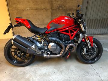 Ducati Monster 1200