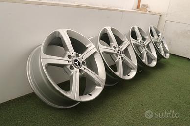 Cerchi in lega Mercedes Classe A B CLA GLA GLB 17