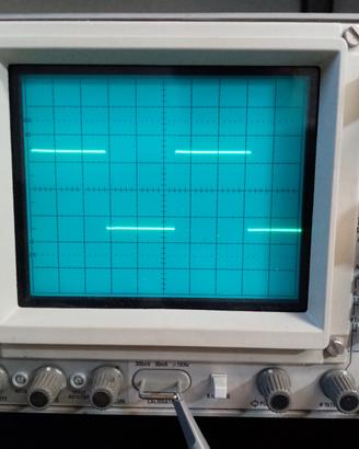 Oscilloscopio Tektronix 465B