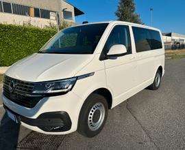 Vw Caravelle t6.1 4motion automatico 150cv 5 posti