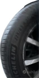 Set di gomme con cerchi Mazda x5
