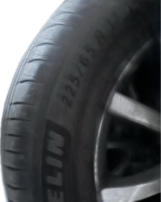 Set di gomme con cerchi Mazda x5