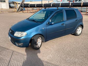 Fiat Punto 16v 5 porte anno 2004
