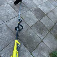 Tagliaerba elettrico con filo