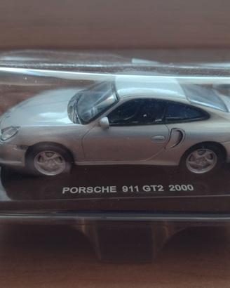 Modellino Porsche 911 GT2 2000