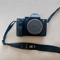 Sony A7 R II con kit professionale completo